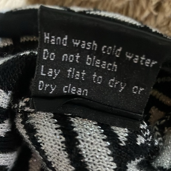 Belldini sweater. Size small full zipper with crystals - Picture 6 of 9